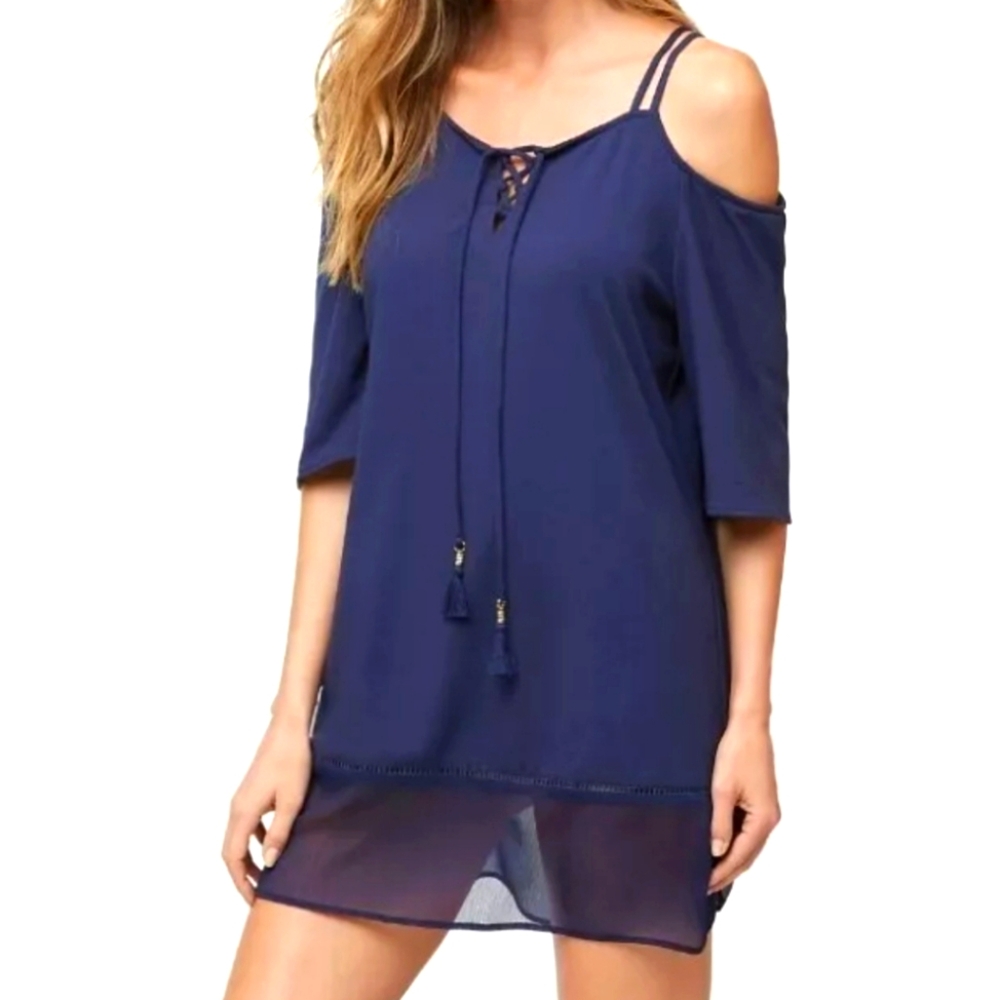 New with Tags Tommy Bahama cold shoulder Dress